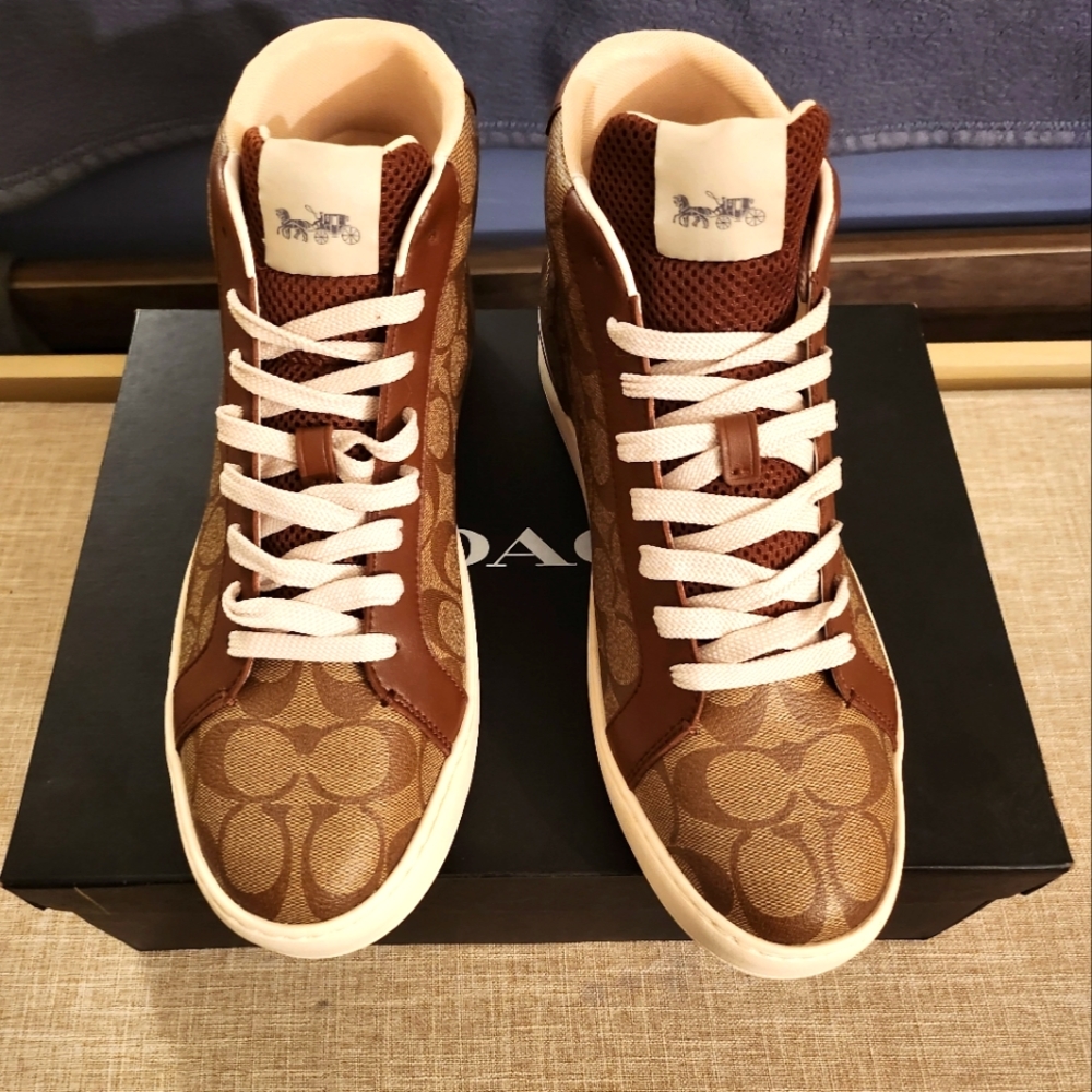 NIB AUTHENTIC  NEVER WORN COACH HIGH TOP SNEAKERS-Men's 10.5 Women's 12